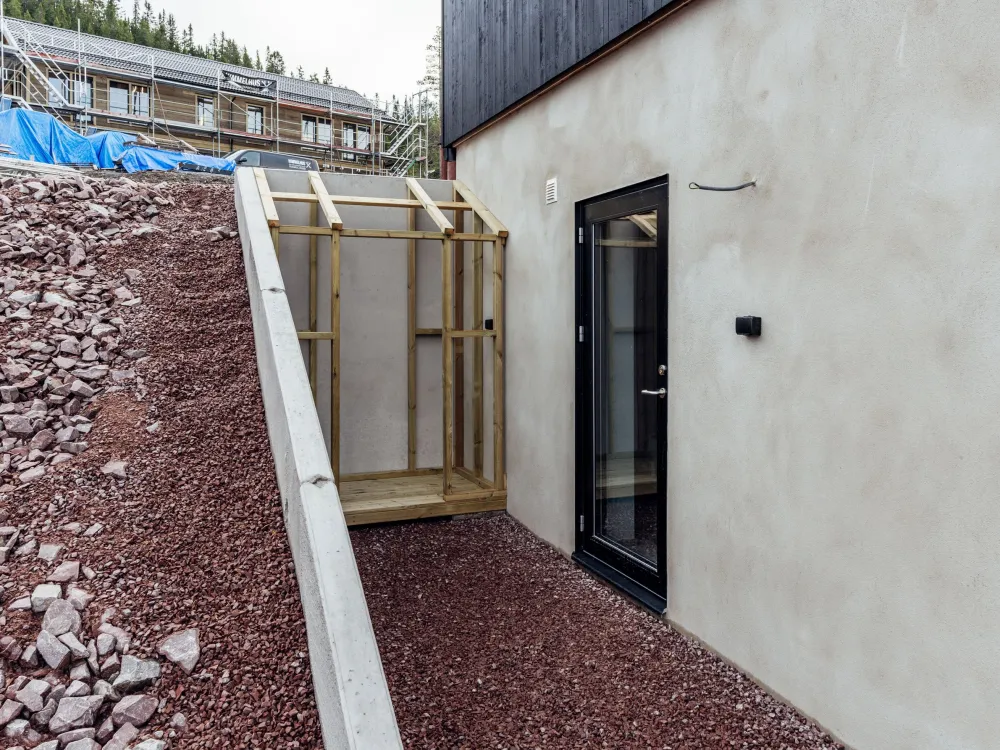 Nedre Hjelmbacken 18B, lägenhet, husdjursfri 