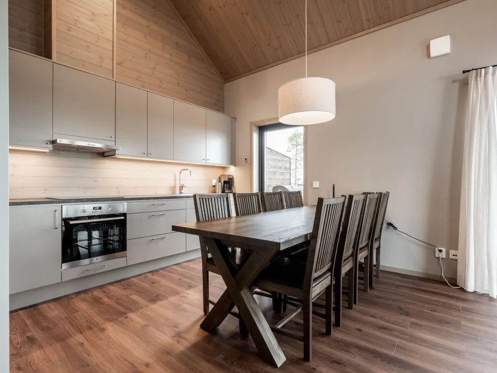 Fjällviddsvägen 121, husdjursfritt parhus