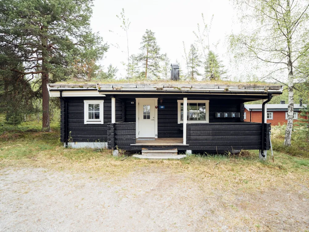 Skogsslingan 48, husdjursfri stuga