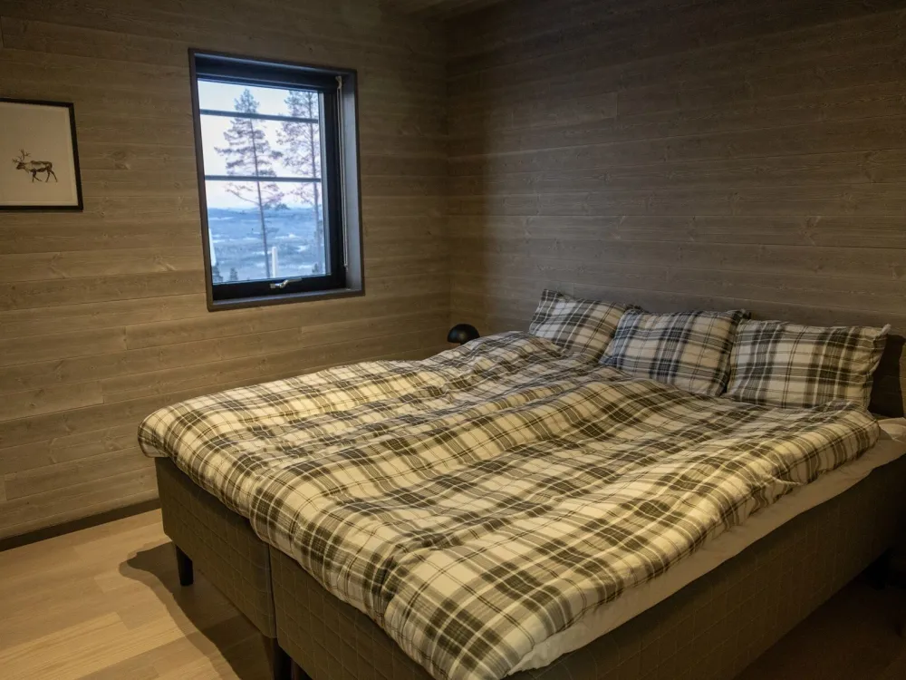 Nedre Hjelmbackev 17B, husdjursfritt parhus