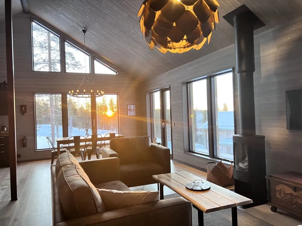Nedre Hjelmbackev 17B, husdjursfritt parhus