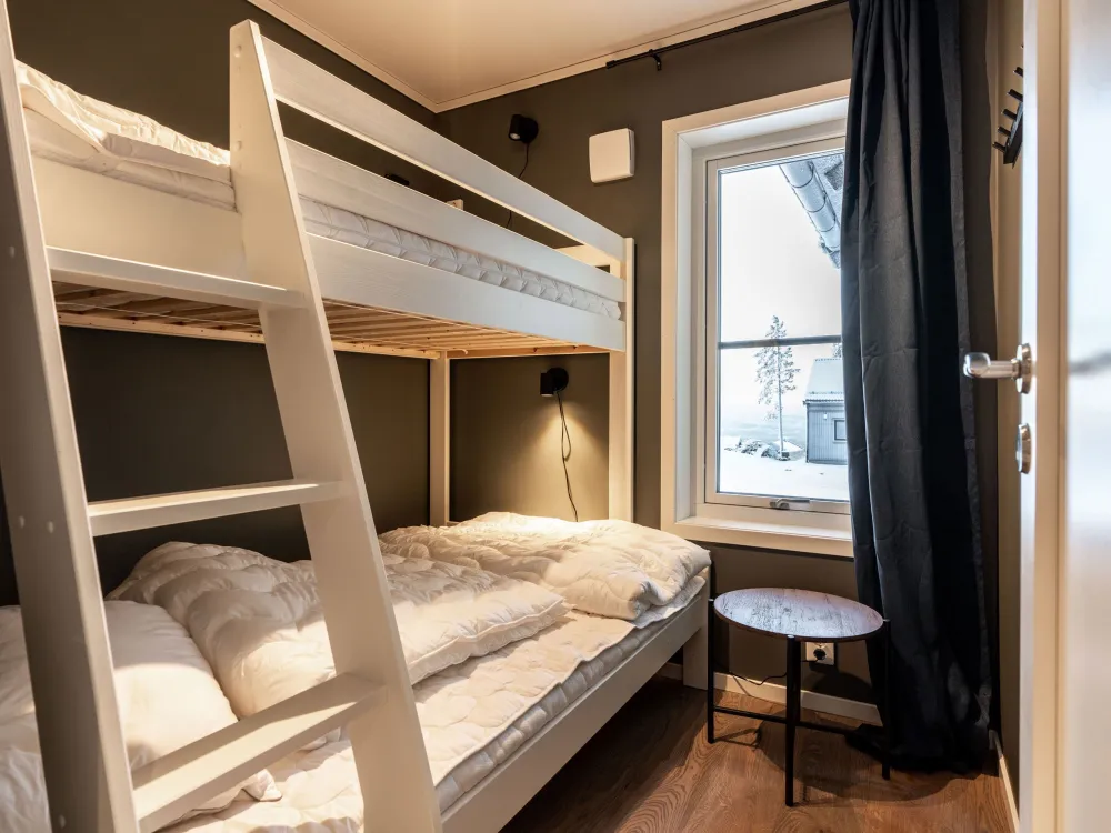 Hjelmbackev 25B, husdjursfri parhus 