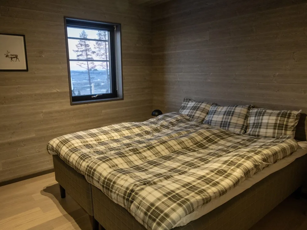 Nedre Hjelmbackev 17B, husdjursfritt parhus