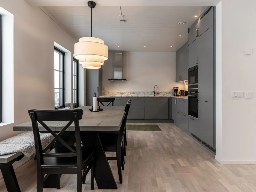 Nedre Hjelmbacken 3B, husdjursfritt parhus
