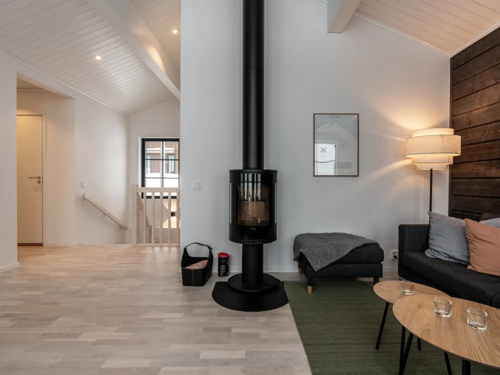 Nedre Hjelmbacken 3B, husdjursfritt parhus