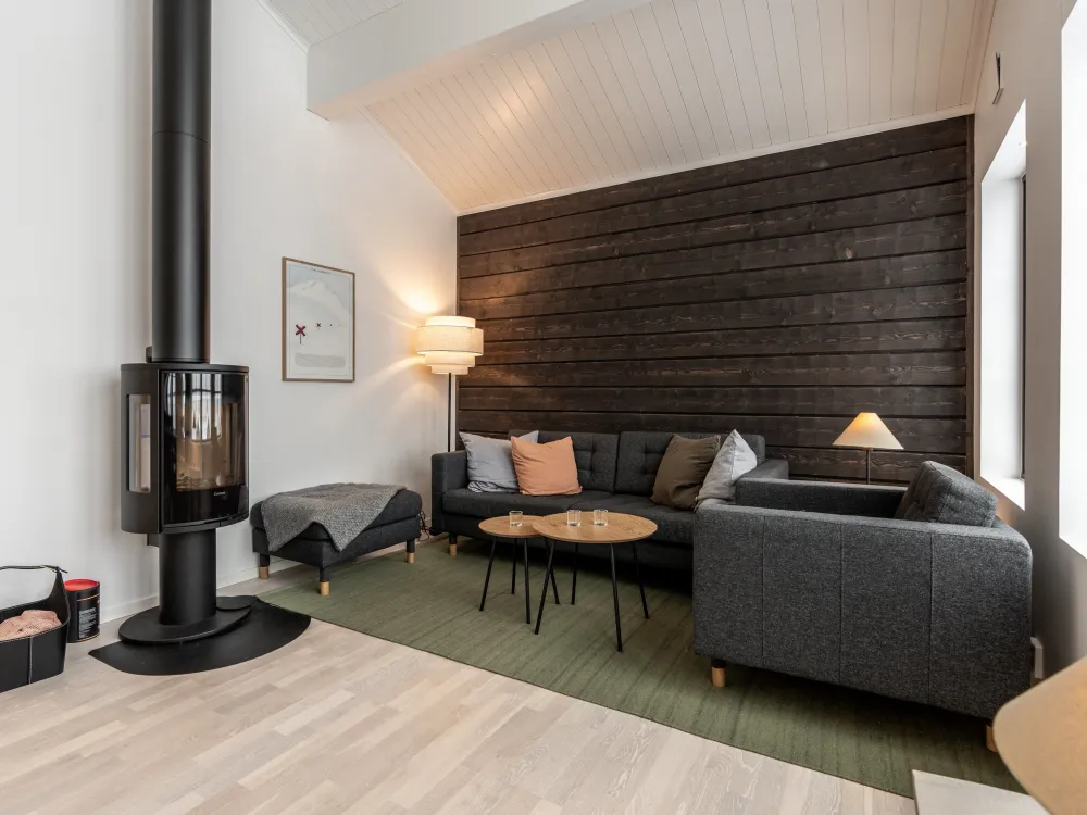 Nedre Hjelmbacken 3B, husdjursfritt parhus