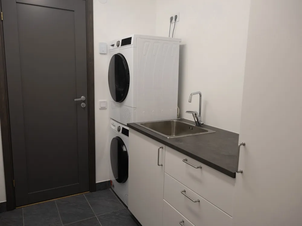 Nedre Hjelmbackev 17B, husdjursfritt parhus