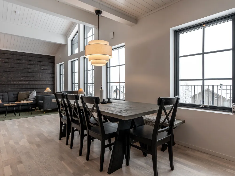 Nedre Hjelmbacken 3B, husdjursfritt parhus