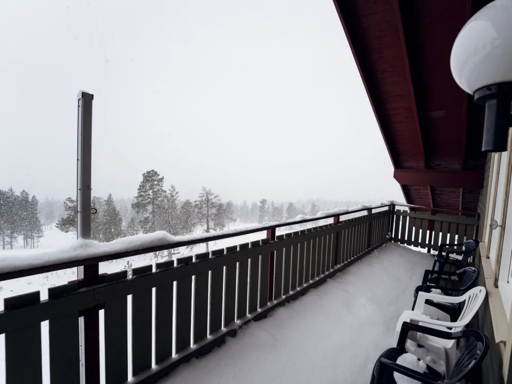 Askevägen 685A, taklägenhet med balkong