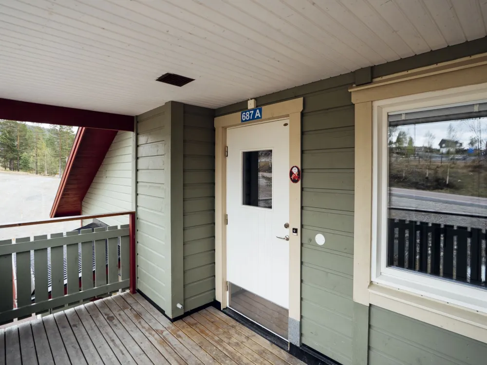 Askevägen 687A, husdjursfri taklägenhet med balkong