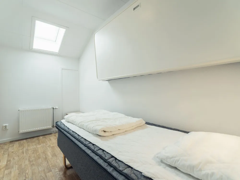 Askevägen 687A, husdjursfri taklägenhet med balkong