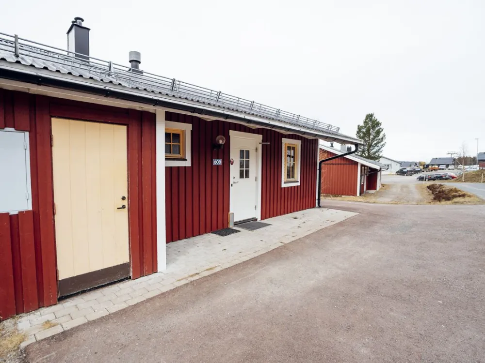 Fjällvägen 608, husdjursfritt parhus