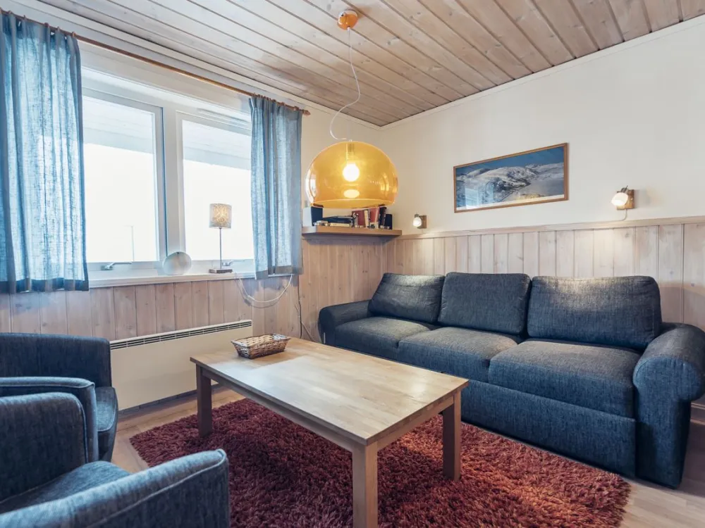 Fjällvägen 563, lägenhet med balkong