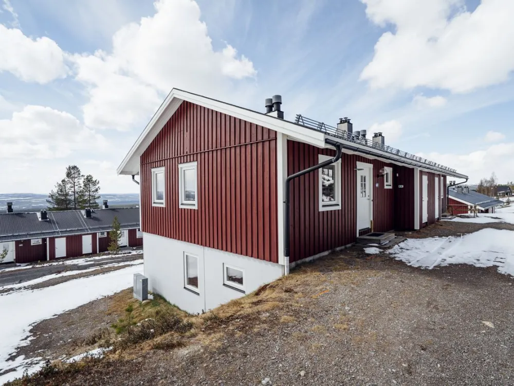 Fjällvägen 601, lägenhet med balkong