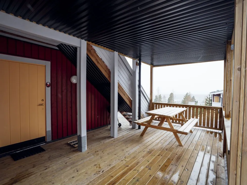Västvägen 162A, lägenhet med terass