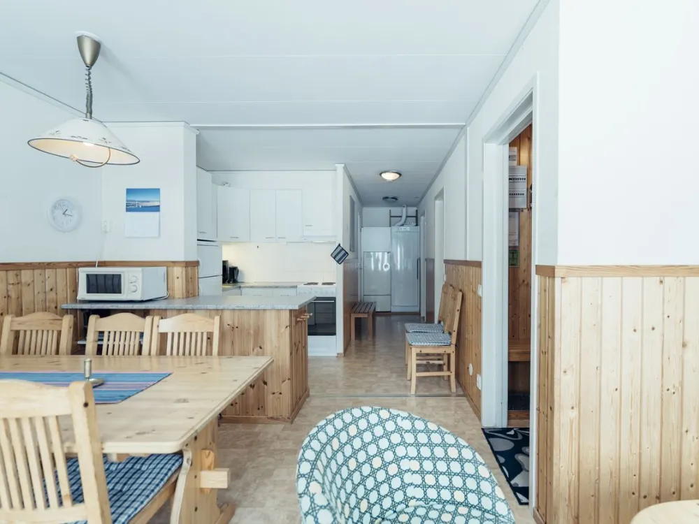 Västvägen 162E, lägenhet med terass