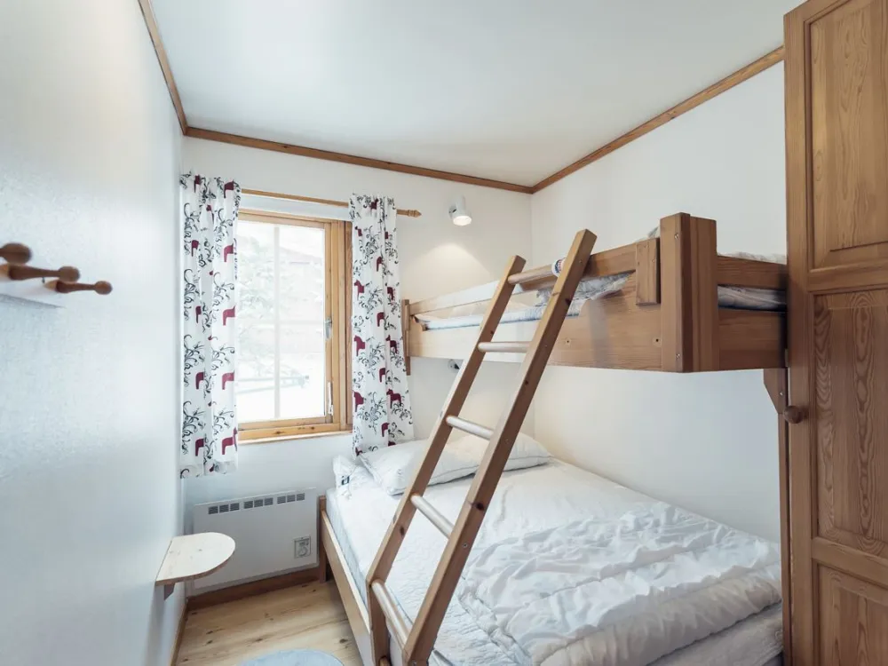 Västvägen 184, husdjursfritt parhus