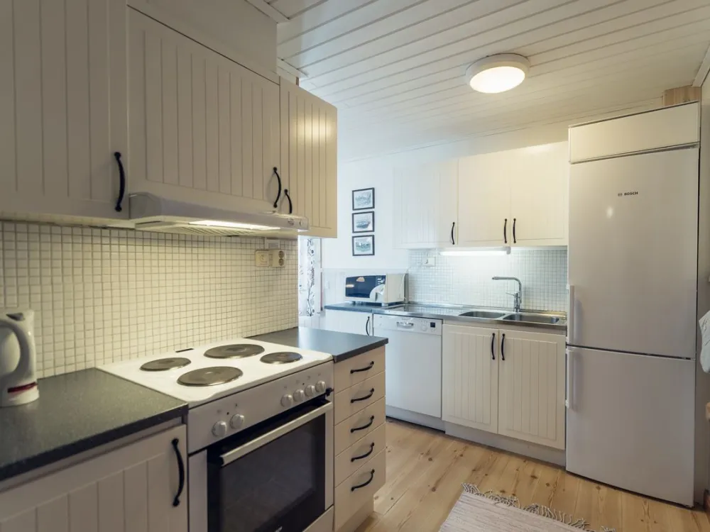 Västvägen 185, husdjursfritt parhus