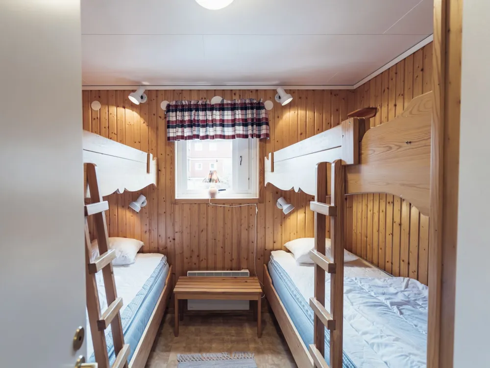 Västvägen 165A, husdjursfri lägenhet med terass och badtunna