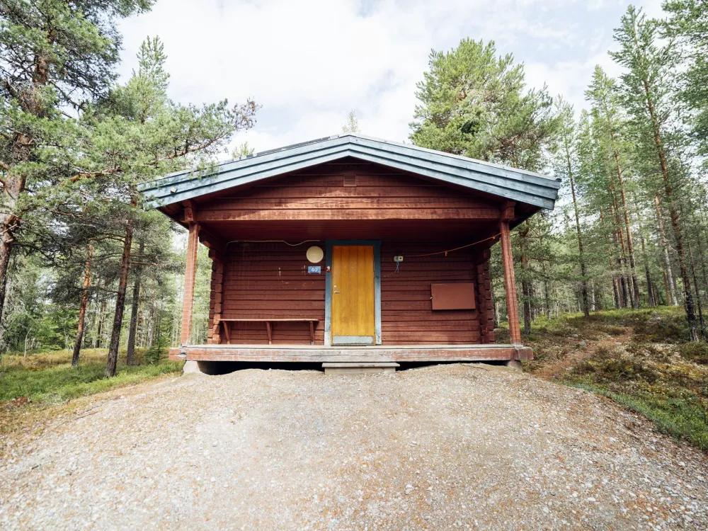 Skogsslingan 40, husdjursfri stuga