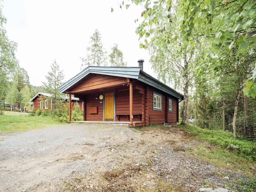Skogsslingan 38, stuga