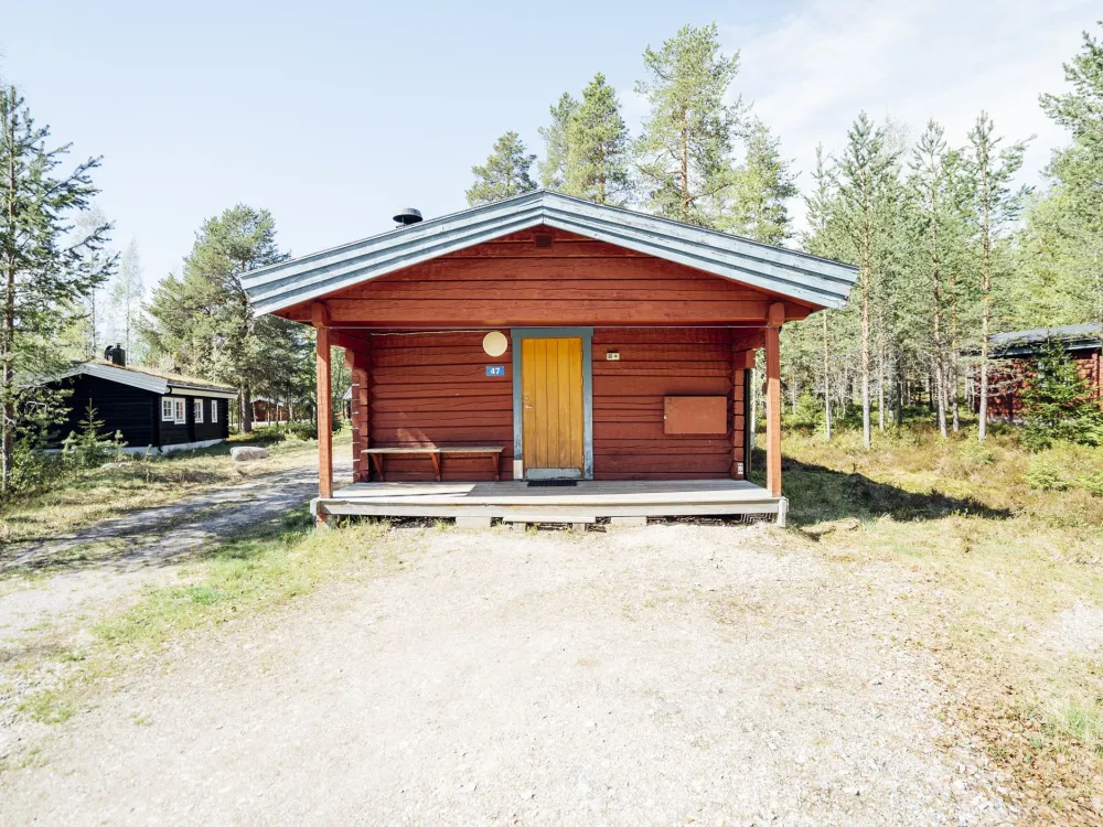 Skogsslingan 47, stuga