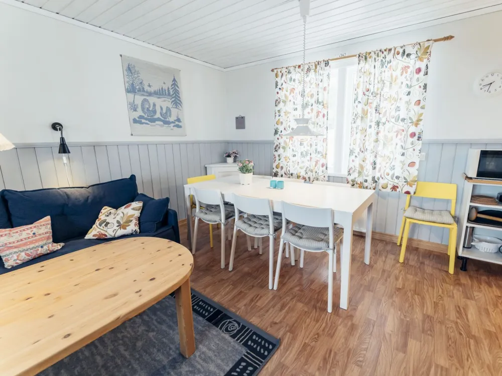 Friluftsvägen 65A, husdjursfritt parhus