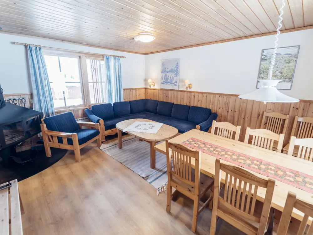 Friluftsvägen 60A, parhus