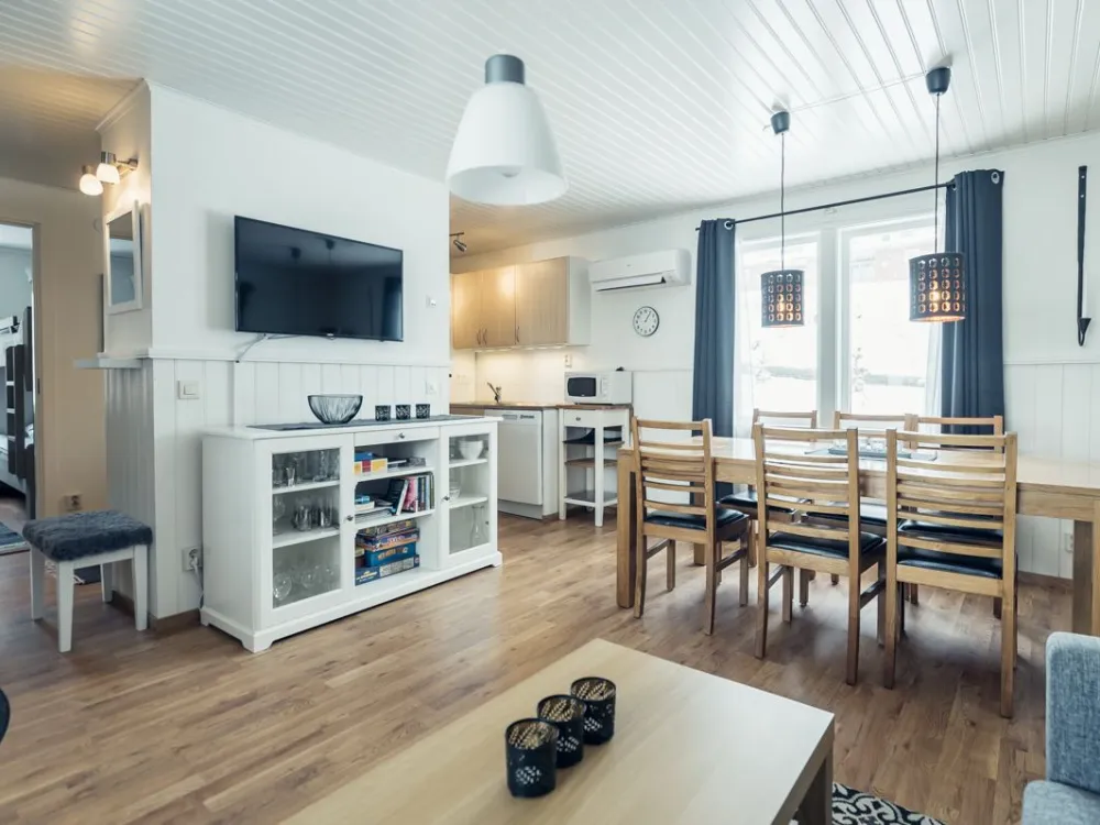 Friluftsvägen 67B, parhus