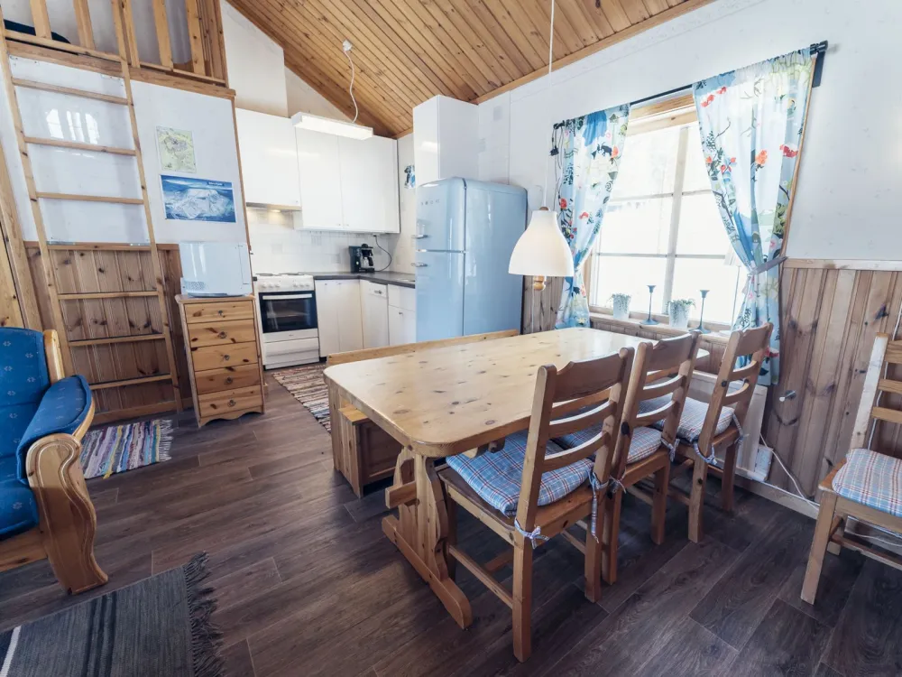 Dalsslingan 334A, parhus
