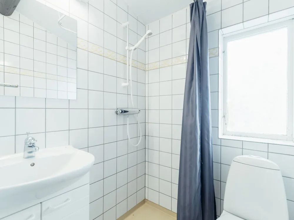 Pernillas väg 9, Stuga