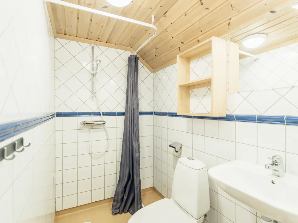 Pernillas väg 13, husdjursfri loftstuga