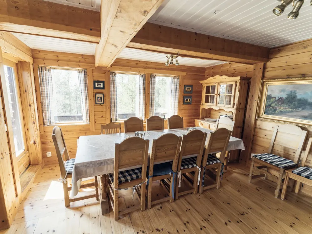 Snövägen 786, stuga