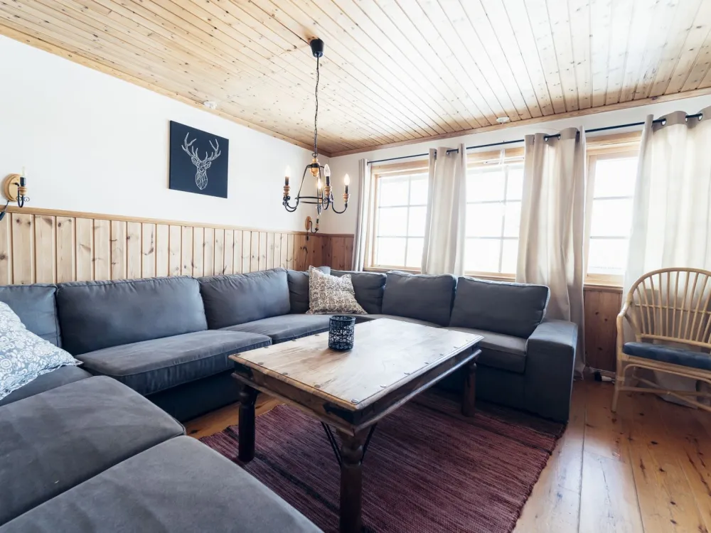 Dalslingan 790B, parhus