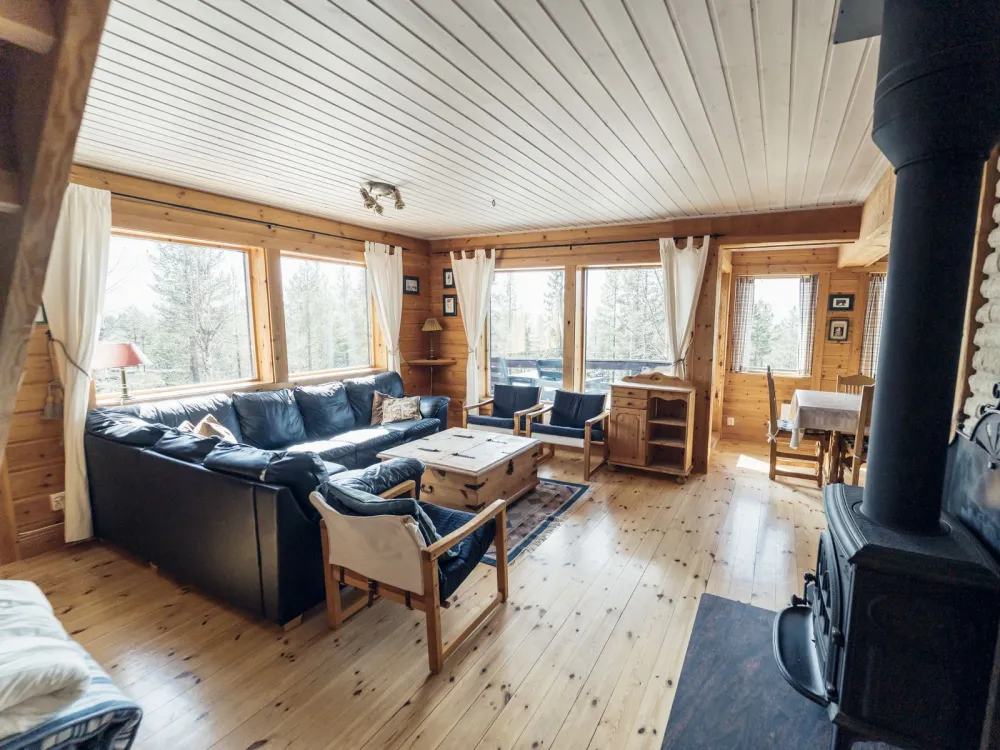 Snövägen 786, stuga