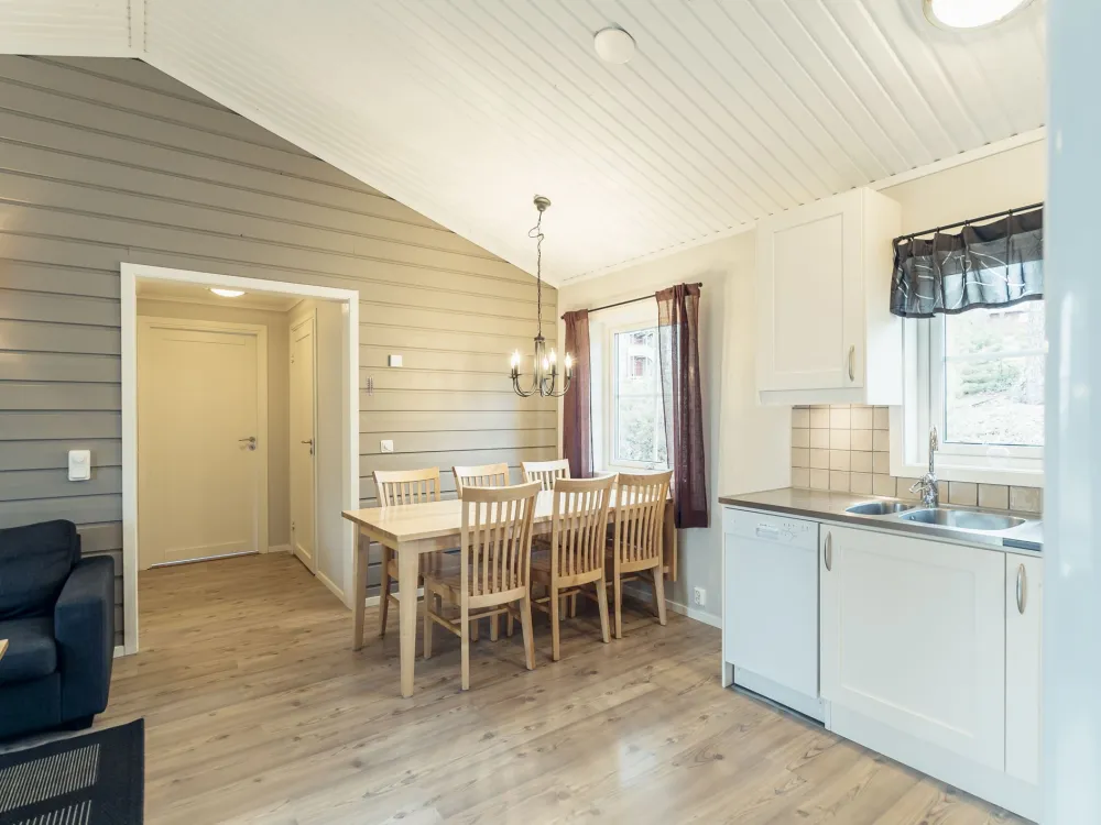 Västvägen 129, husdjursfri stuga