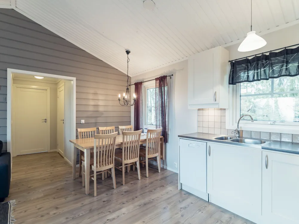 Västvägen 124, husdjursfri stuga