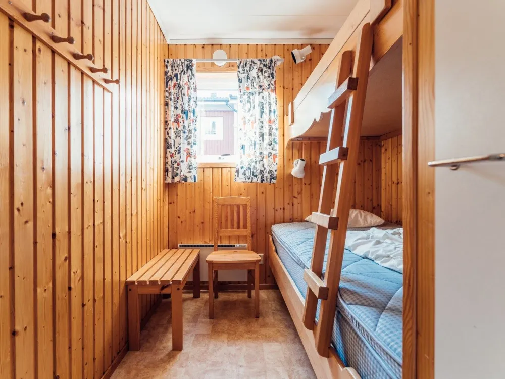 Västvägen 161B, lägenhet med terass