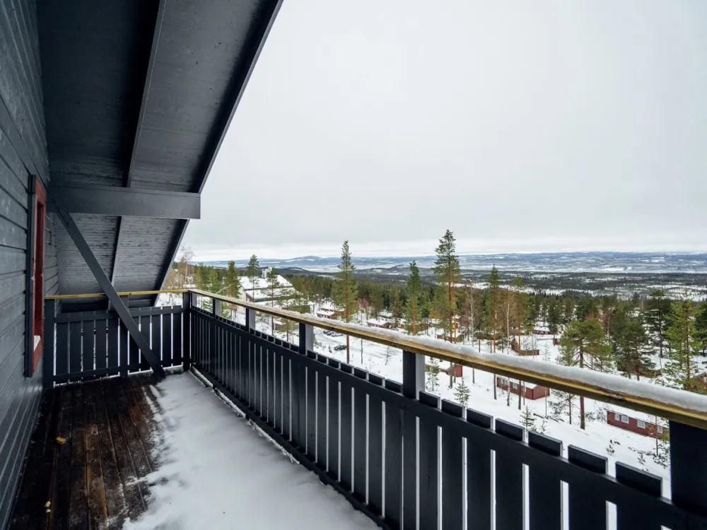 Hyllan 634A, husdjursfri taklägenhet med balkong 