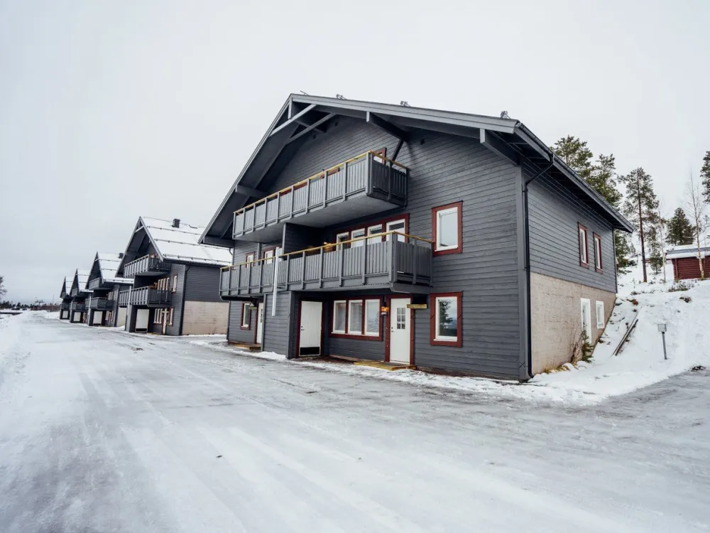 Hyllan 635A, taklägenhet med balkong
