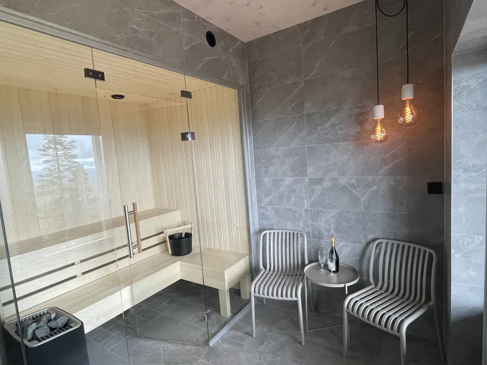 Nedre Hjelmbacksvägen 4B, parhus, husdjursfritt